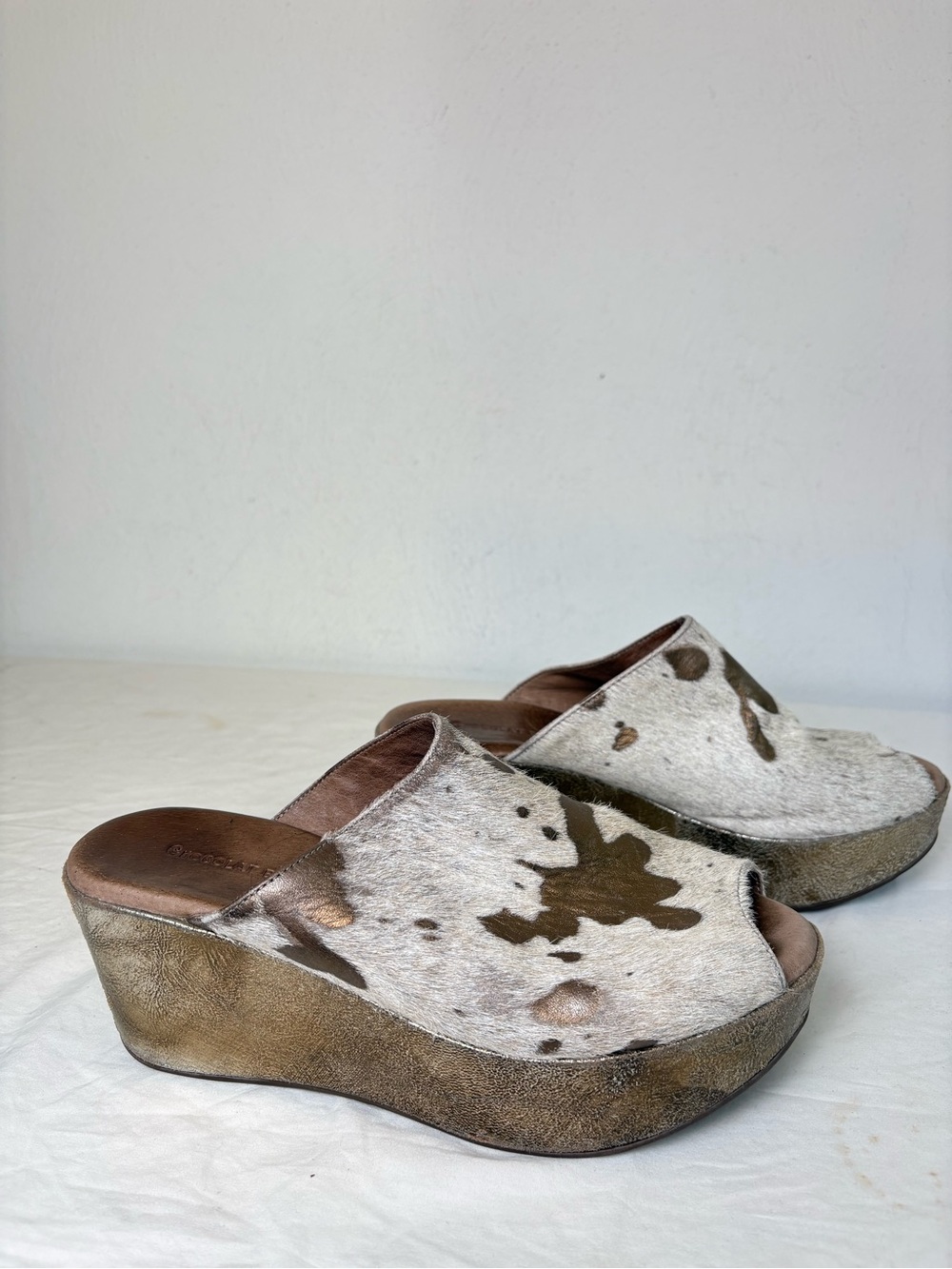 Chocolat Blu Yiona Wedge Slide Sandal Size 8 - Picture 10 of 11